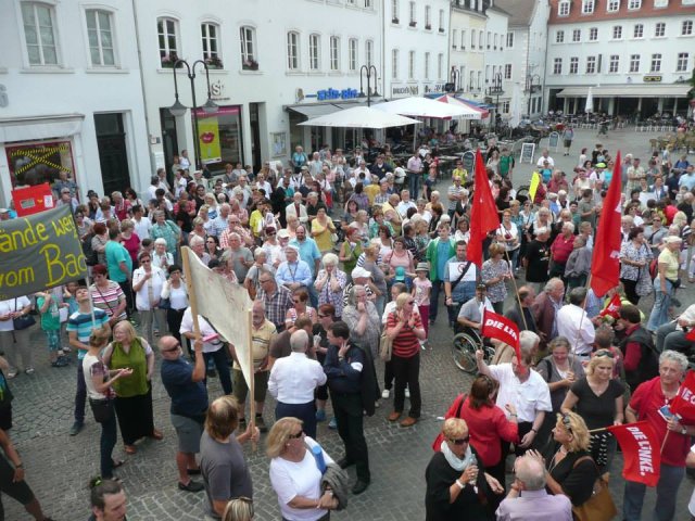 02. Juli 2013 Demo und Stadtratsitzung